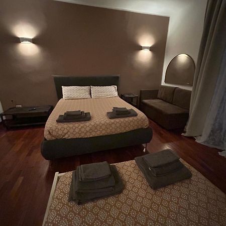 Anni Apartment Chiaia Neapol Zewnętrze zdjęcie